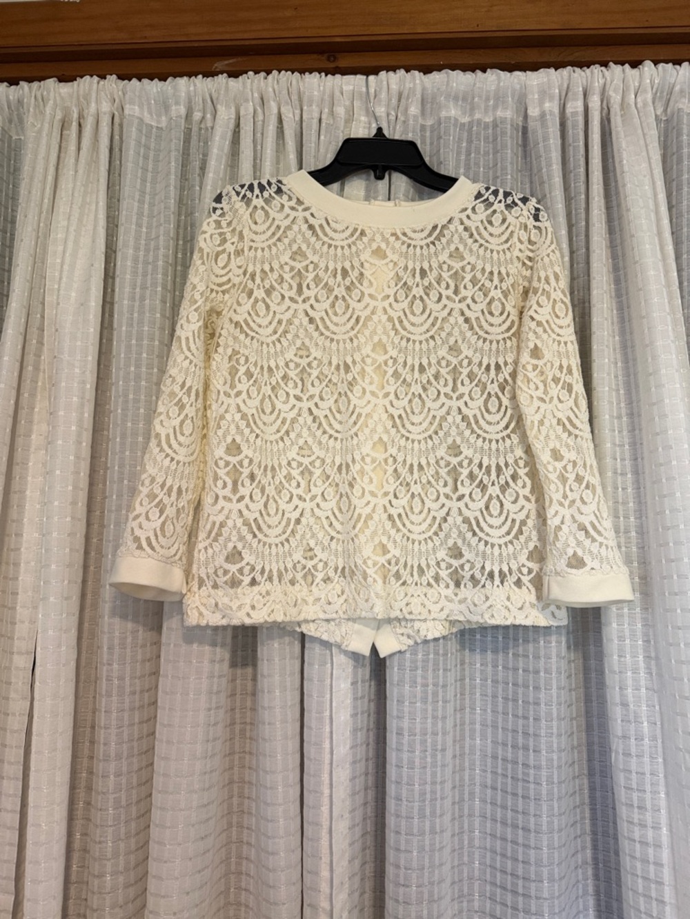 Banana Republic Ivory Lace Long Sleeve Top